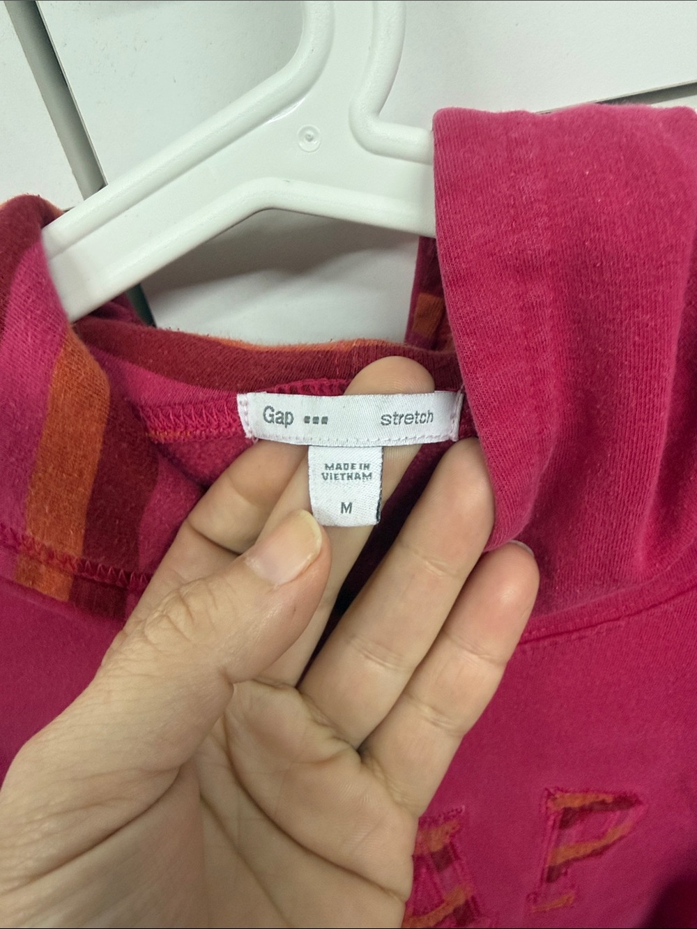 GAP Girls Bright Pink Hooded Sweatshirt with Striped Hood Lining - Picture 2 of 3